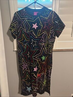 Queen of Sparkles black midi w/ colorful stars. Size XS NWOT
